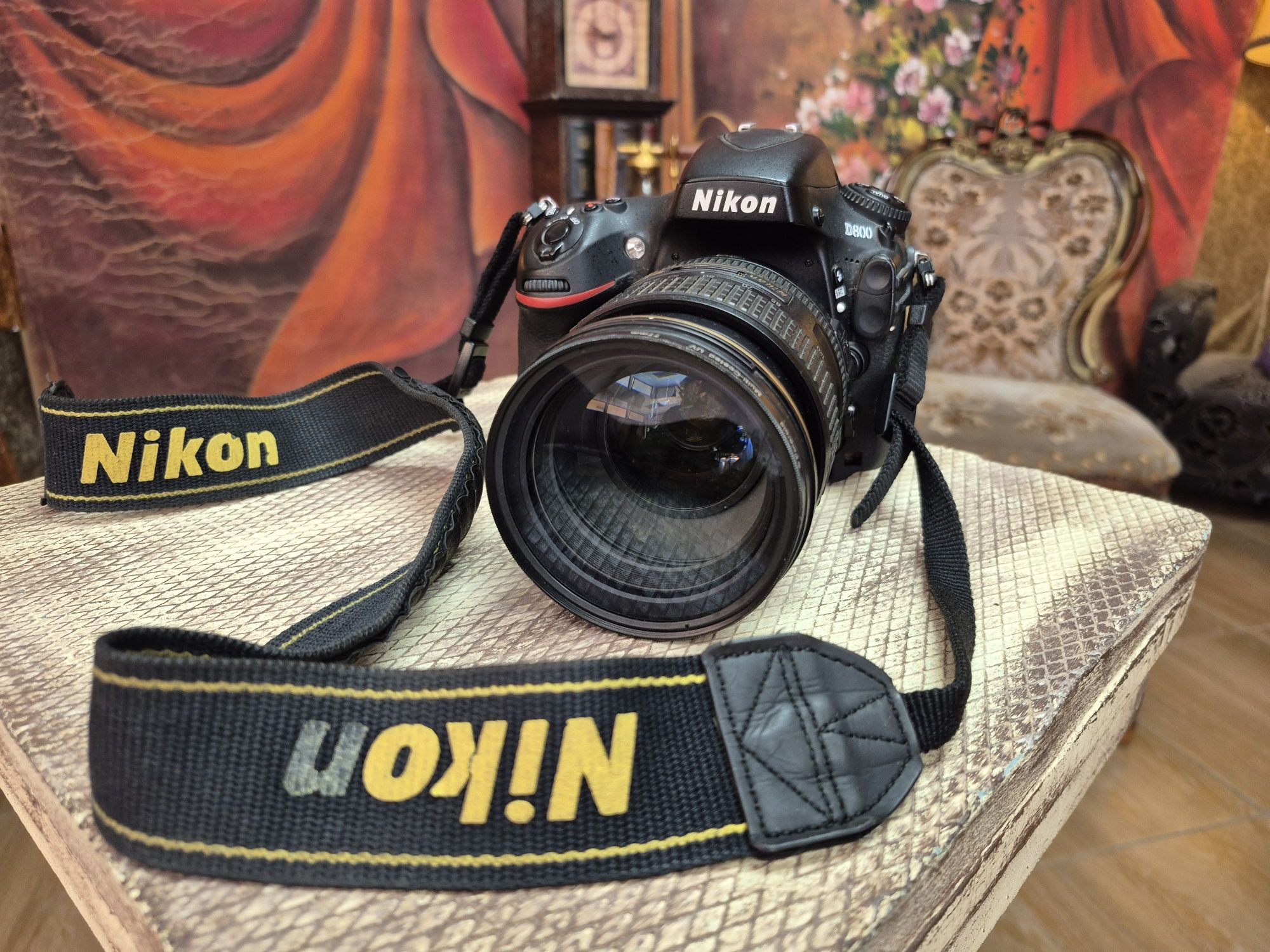 Продава Никон D800 и Никон D750 с обективи Nikkor 24-120  N 4