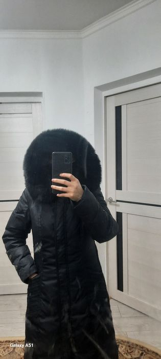 Продам женскую зимнюю куртку