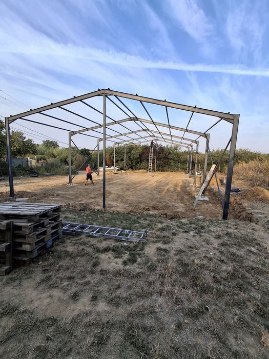 Vand hale metalice ferme cu montaj sau fara facem si la comanda