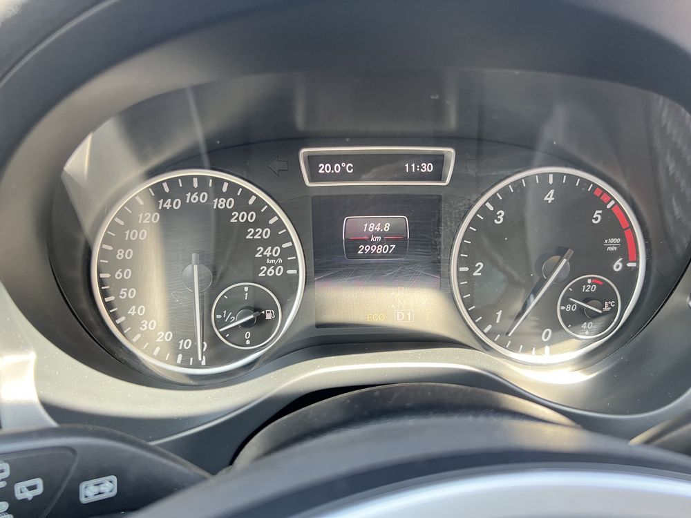 Mercedes-Benz GLA 4MATIC – 2014 – Prim proprietar – Cutie automată