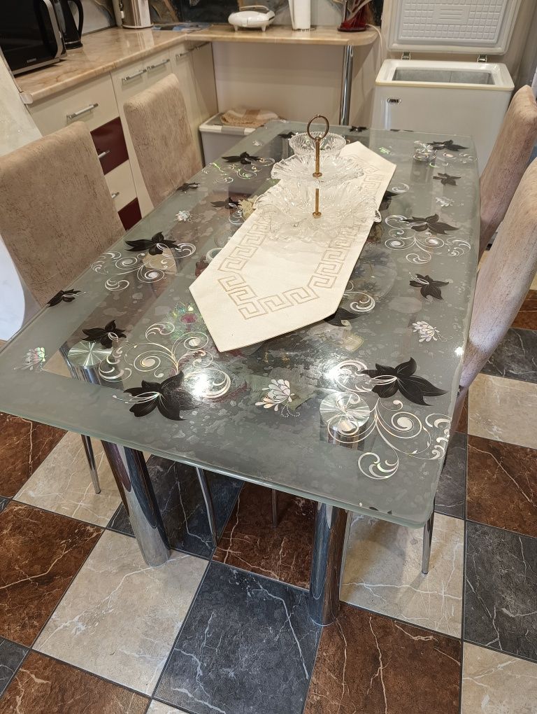 Трапезна маса+4стола
