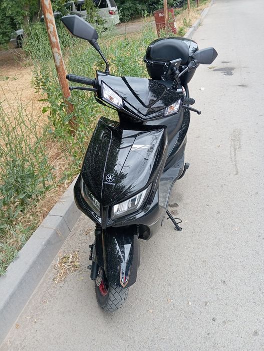 Продам м8 в отличном состоянии