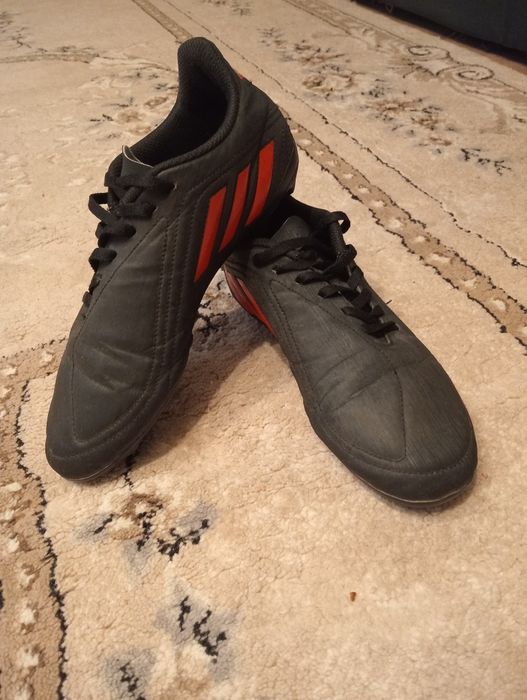 Ghete de fotbal Adidas