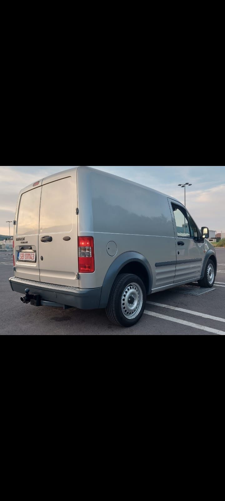 Vând Ford Transit Connect 2010