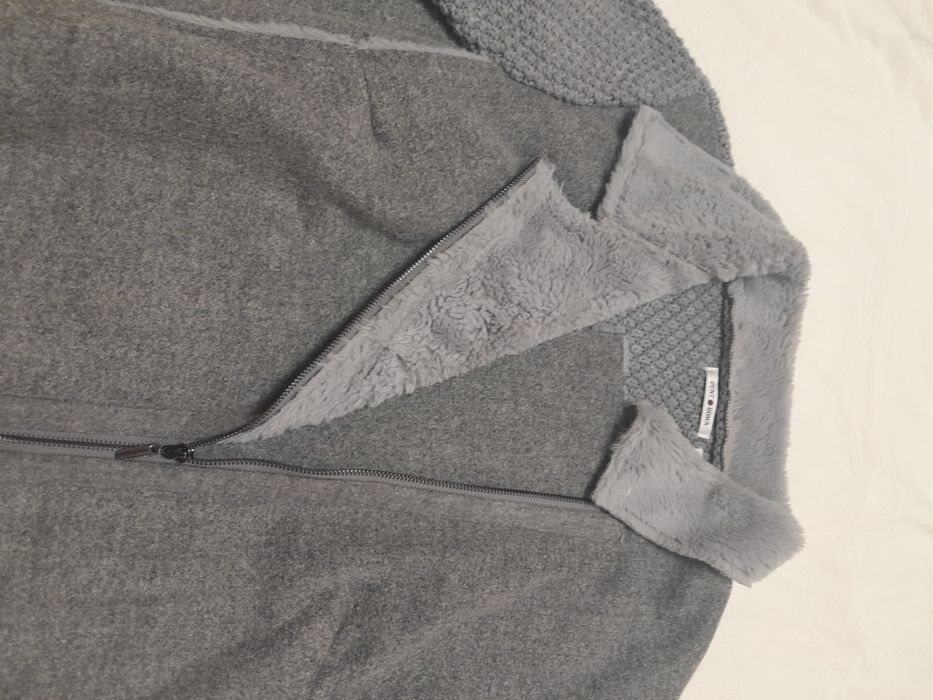 Продавам жилетка