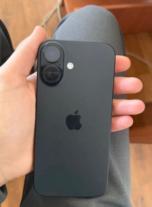 Айфон 16. iPhone 16 хорошее состояние