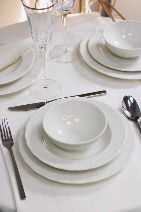 Сервиз за храна 24 части лукс