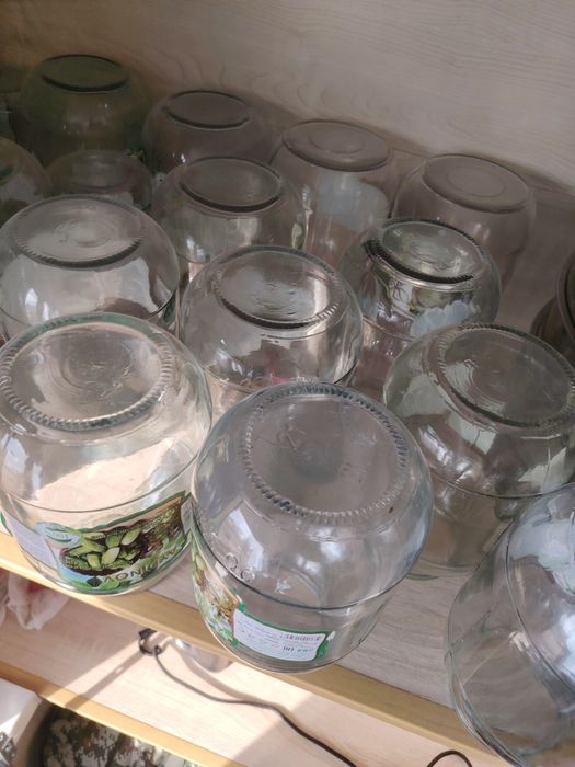 Продам банки от огурцов