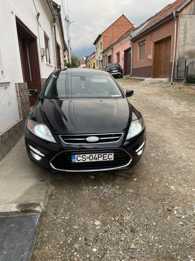 Ford modeo mk4 2011