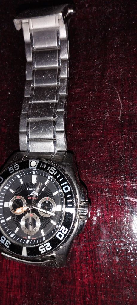 Часовник Casio quartz