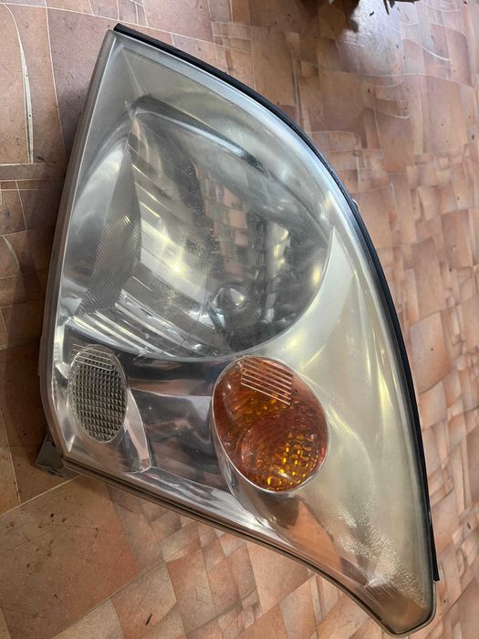 Продам фары оригинал 120