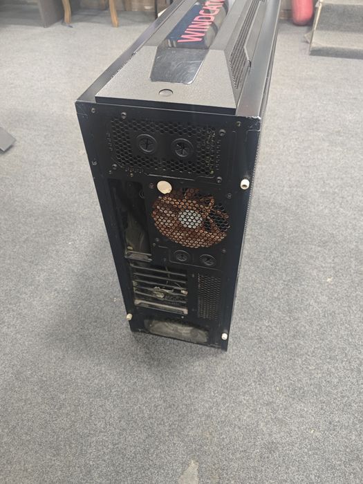 Кейс Golden Field