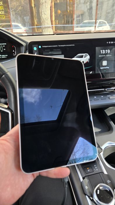 IPad mini 6 не включается