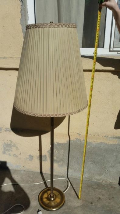 Lampadare vintage din bronz