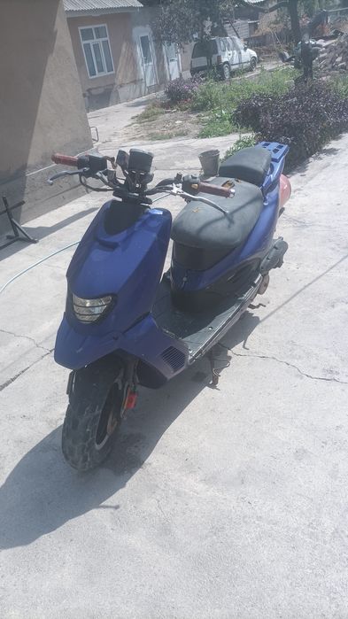 Скутор сотилади расмдаги холатда