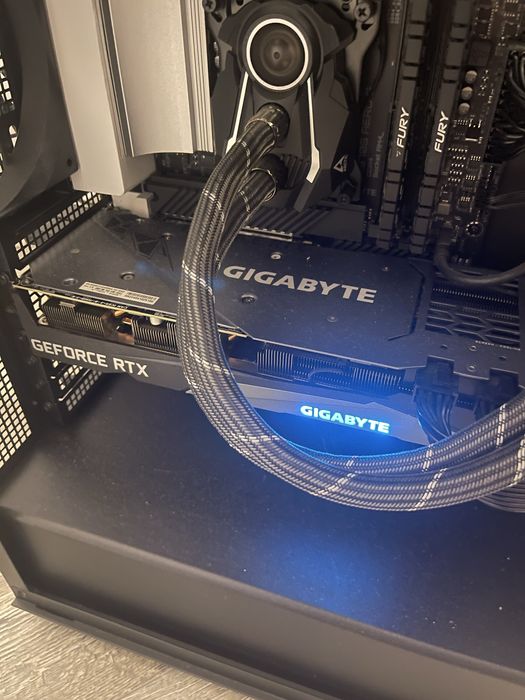 Placa video RTX 3060 Ti