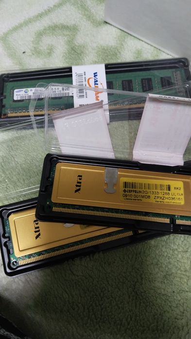 Продам оперативную память ДДР3 по 2 Гб.