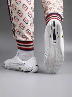 Белые кроссовки Puma 41 размер
