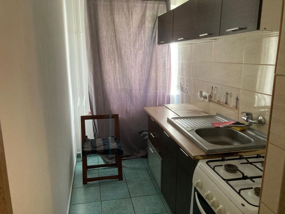 Inchiriez apartament