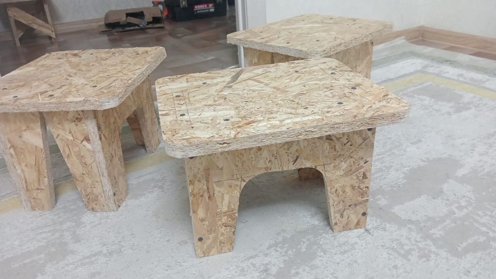 Продам  деревянные стулья