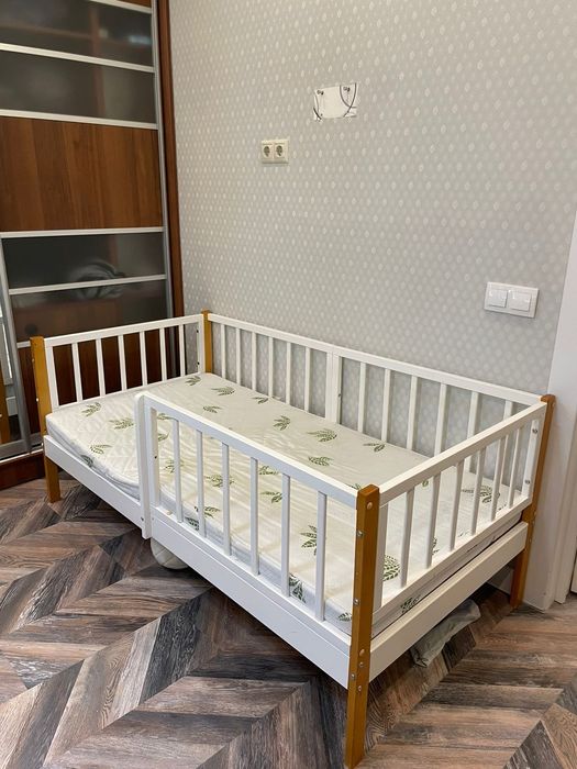 Продам детский кровать 160/80