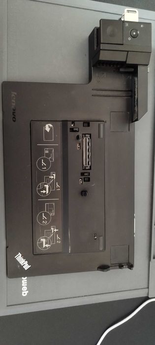 Lenovo Thinkpad T410 cu docking station ORIGINAL