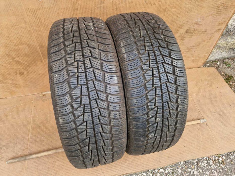 2 Viking R17 225/55
Зимни гуми 
DOT3220