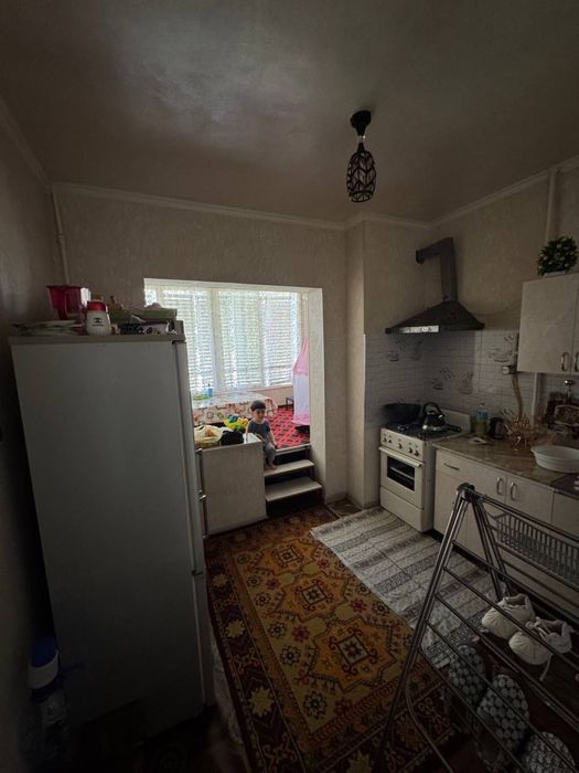 Продам квартиру Ахмад Югнакий 3-5/3/5 Ahmad Yugnakiyda 3 xona sotiladi