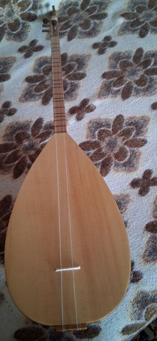 продавам музикален инстромент