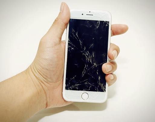 Замена разбитого стекла iPhone 5S 6S+ 7+ 8+ XS 11 12, 13 14 15 Pro MAX