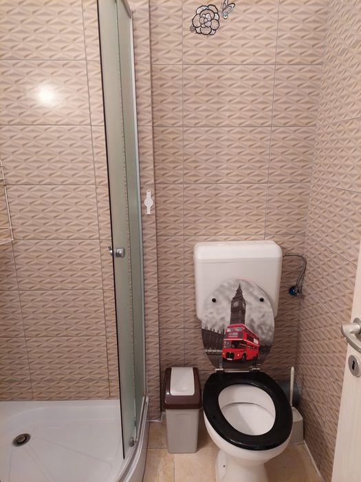 Inchiriez Garsoniera