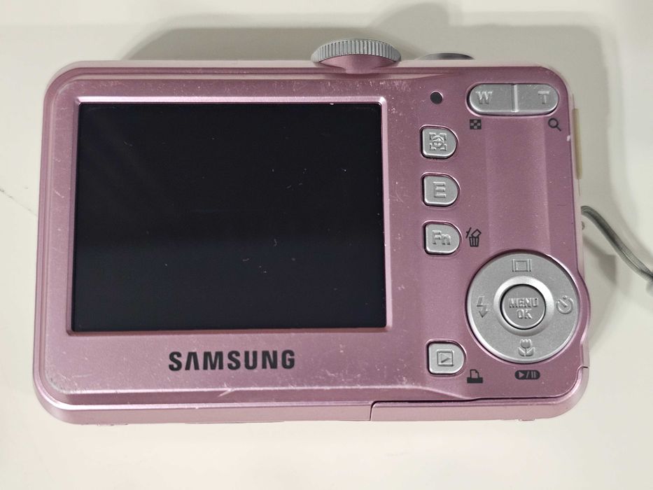 Aparat foto digital compact Samsung S760 Roz Y2K 7.2MP 3xZoom
