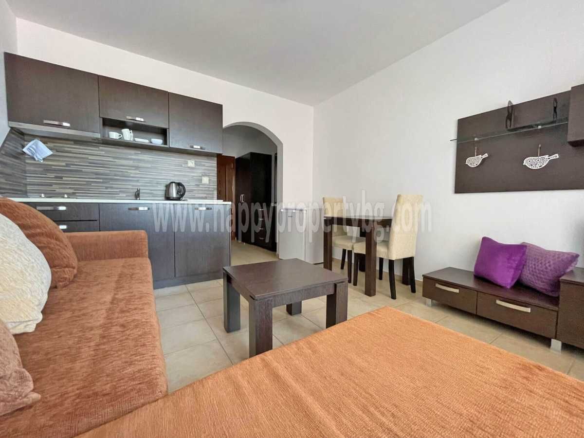 Продава се Едностаен апартамент в к.к. Слънчев бряг - 35 кв.м за 1415 €/кв.м - Снимка #2