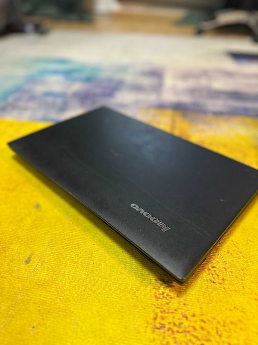 Laptop Lenovo B590, core i3, 6 gb ddr3 ram, windows 10