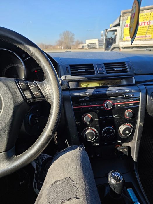 Mazda 3 (Model Kintaro)