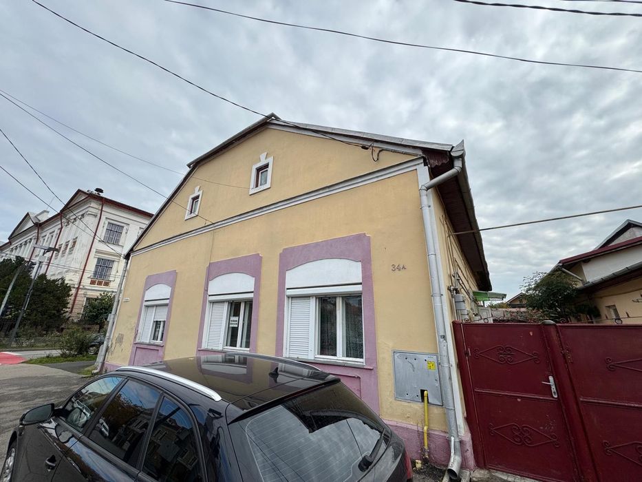 Casa centru, ideal firma/spatiu comercial