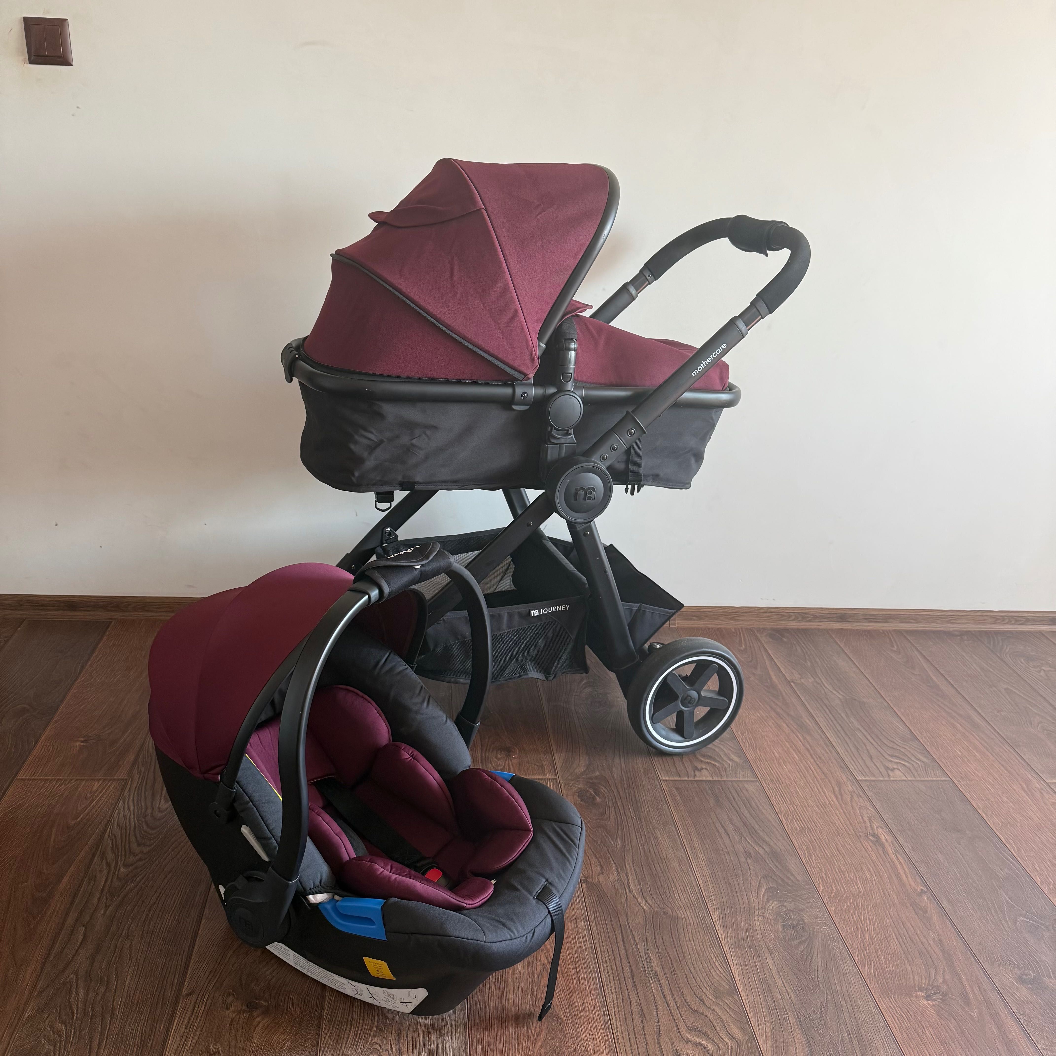 Бебешка количка mothercare