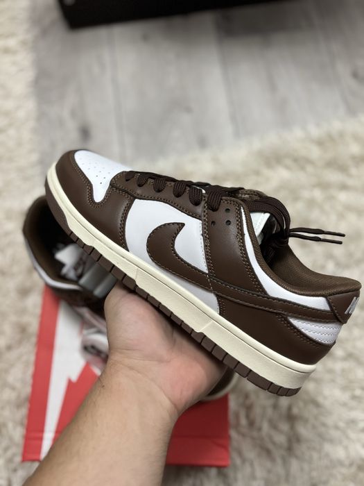 Nike dunk brown.