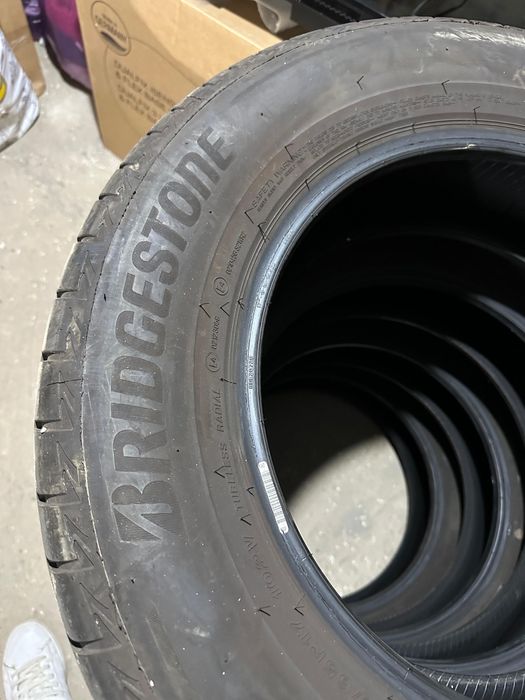 Anvelope Bridgestone 225 65 17