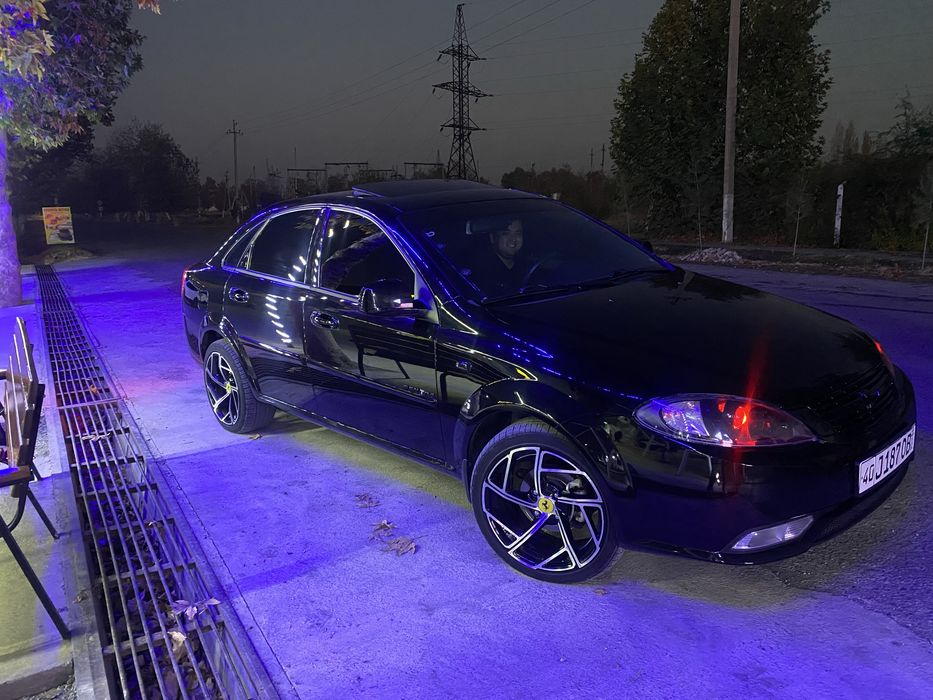 R17 Saka Diska Ferrari