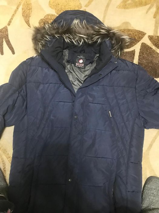 Продам мужской пуховик