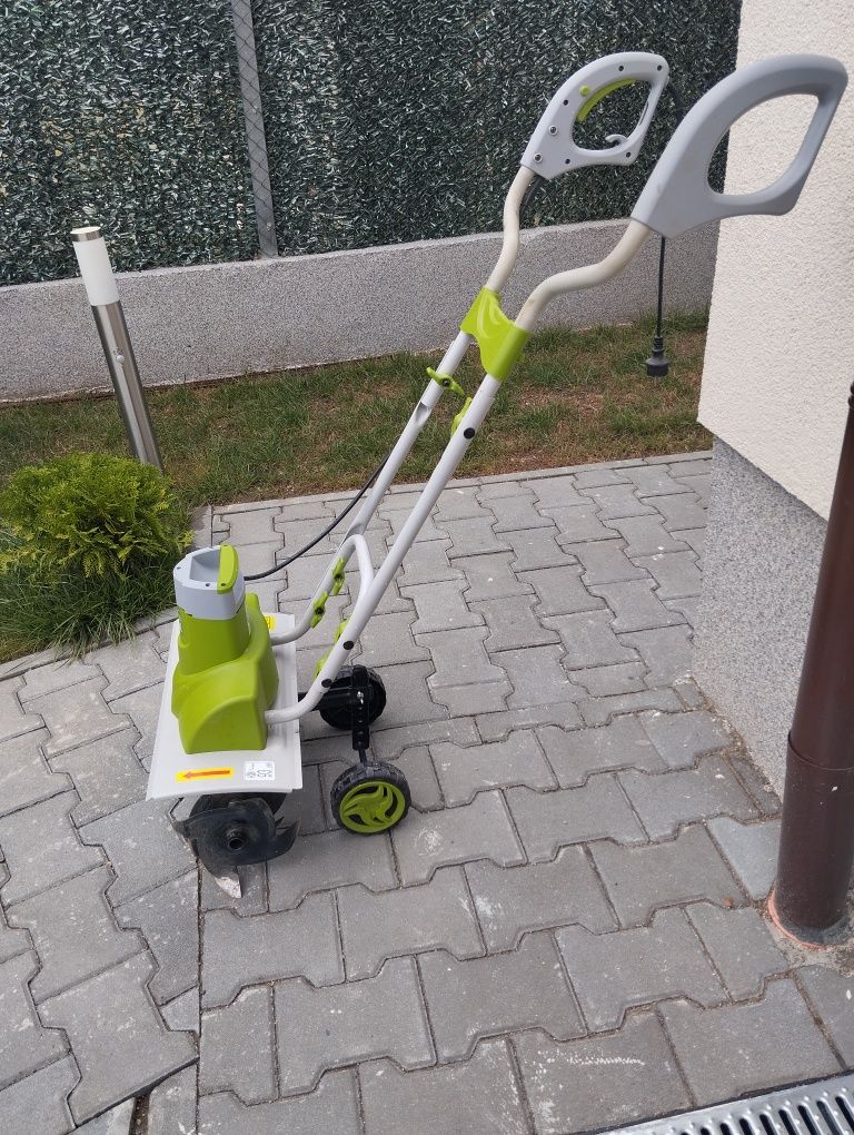 Електрическа Фреза