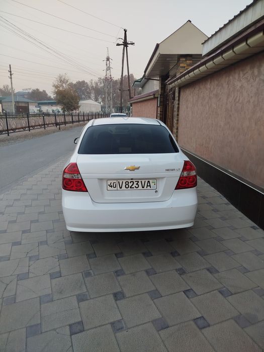 Продается автомобиль Нексия3