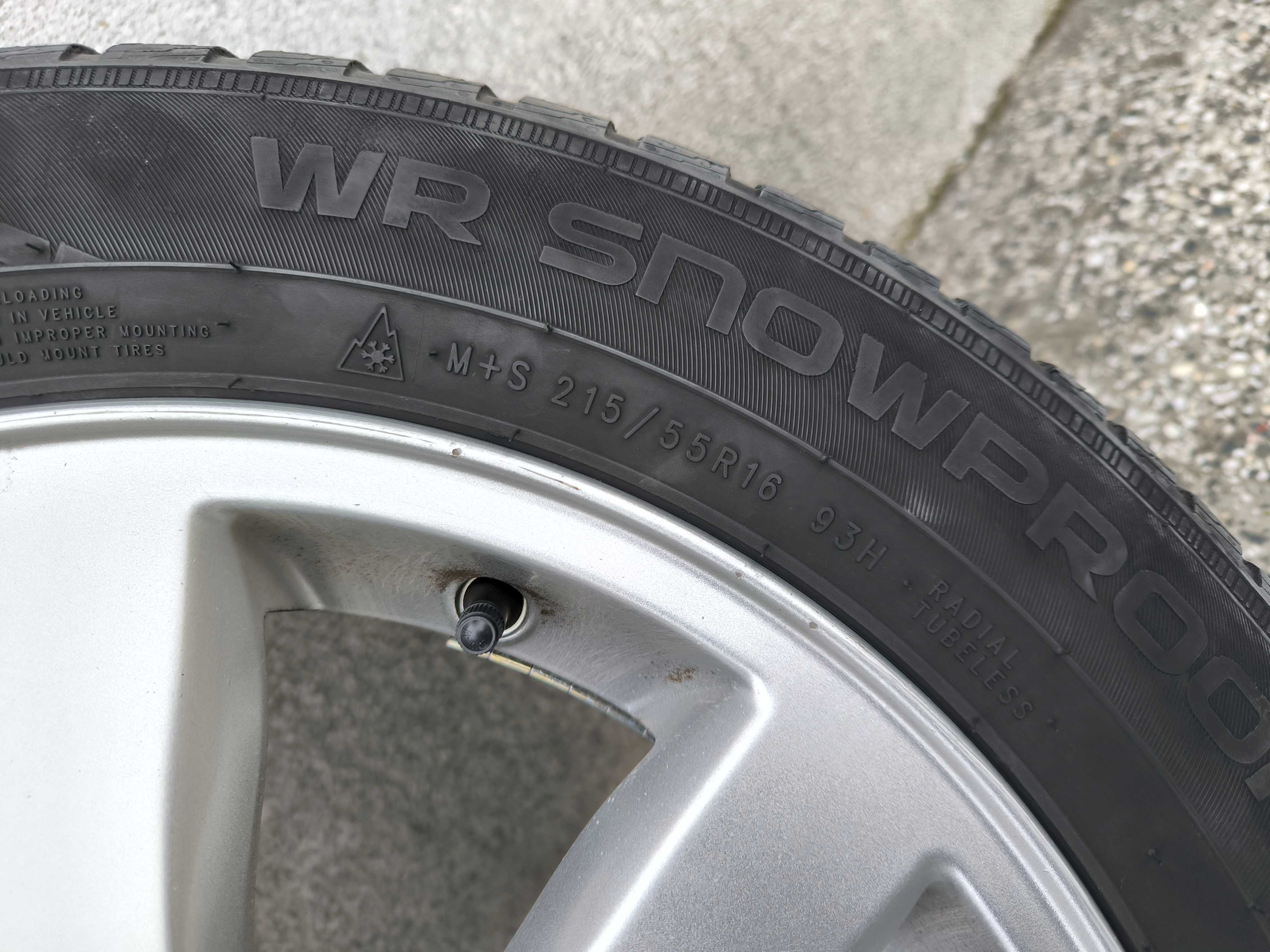 Джанти Волво 16" с гуми NOKIAN 215 55 R16 зимни