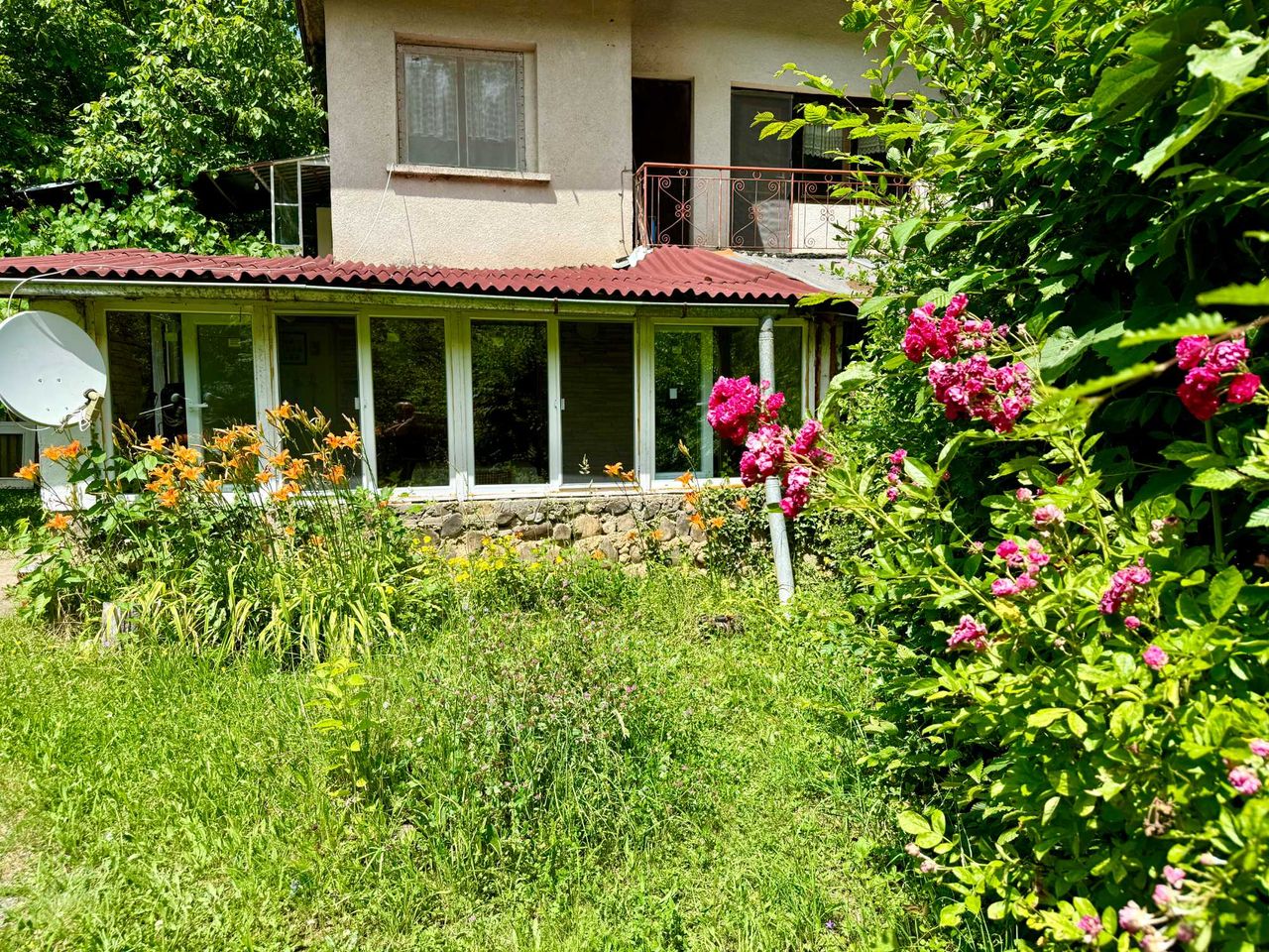 Продава се Къща в с. Бойковец, Област София-област - 90 кв.м за 889 €/кв.м - Снимка #3