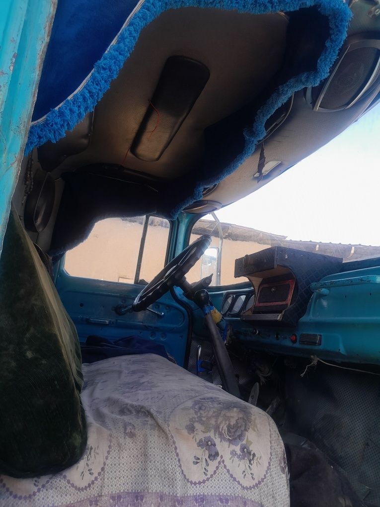Zil 130 bortavoy