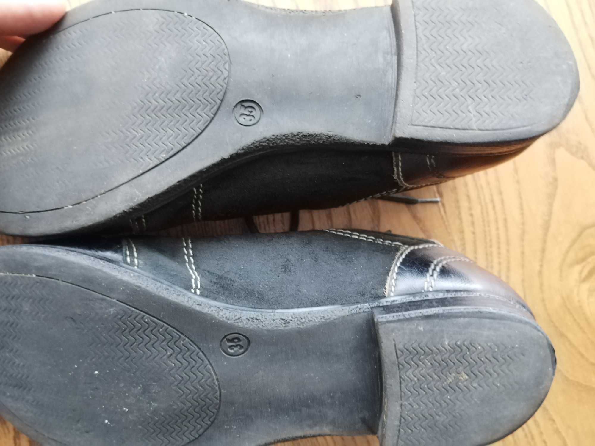 Pantofi negri din piele si piele intoarsa