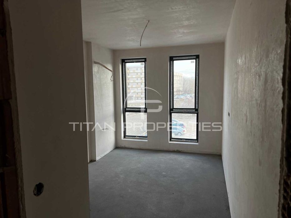 Продава се Тристаен апартамент в Пловдив, Кършияка - 105 кв.м за 1204 €/кв.м - Снимка #2