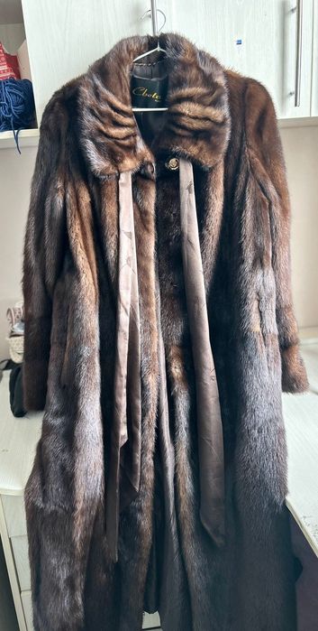 Норковая шуба,в хорошем состоянии
