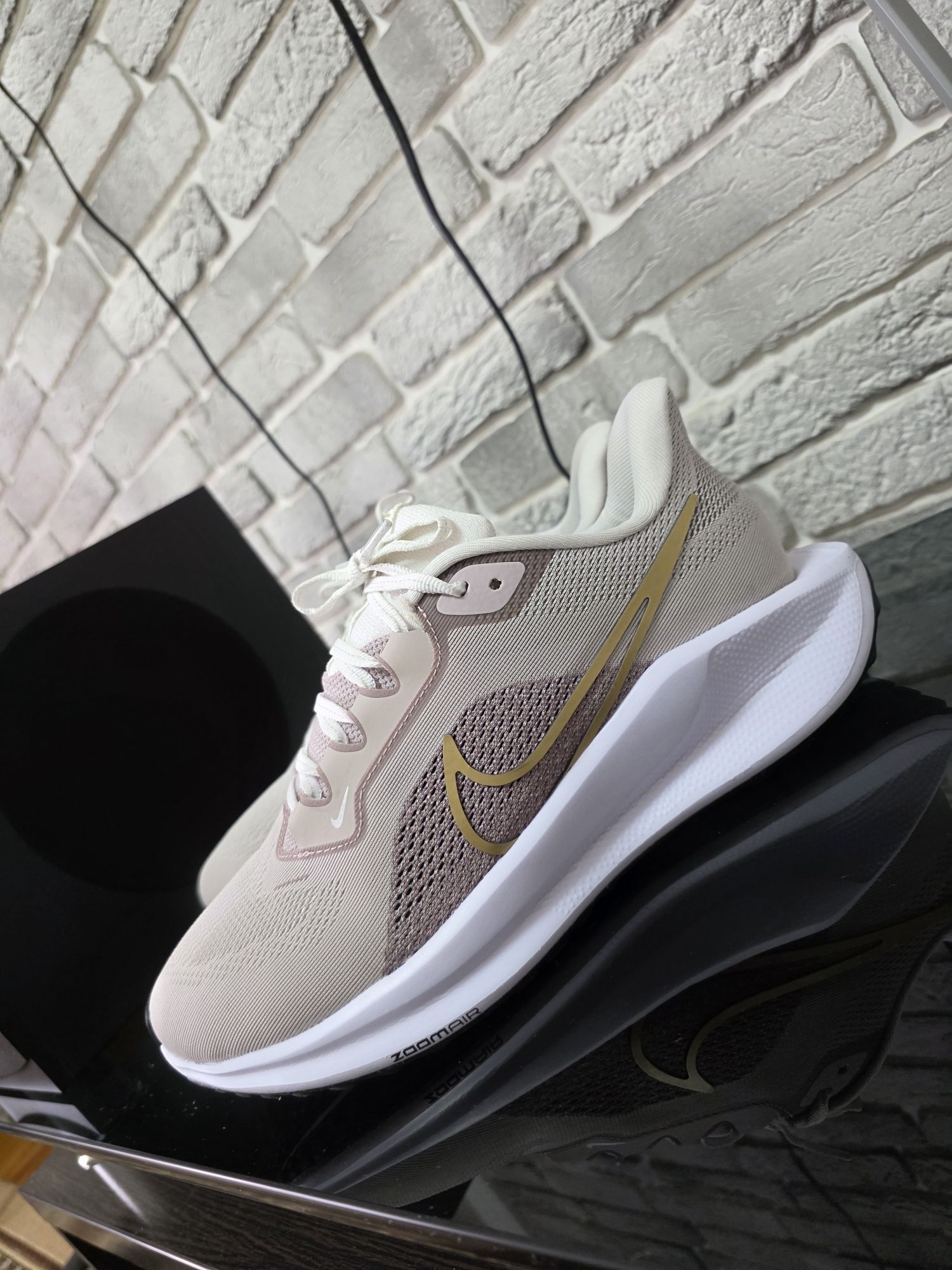 Оригинальные кроссы Nike
